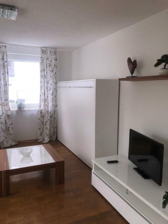 Fewo Reutlingen Heinestrasse Eksteriør billede